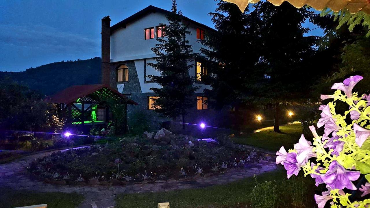 Vila Karina Tesila Экстерьер фото